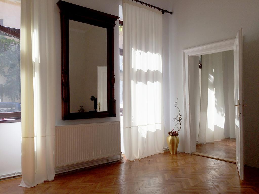 Contessa Apartment Cluj Napoca Экстерьер фото